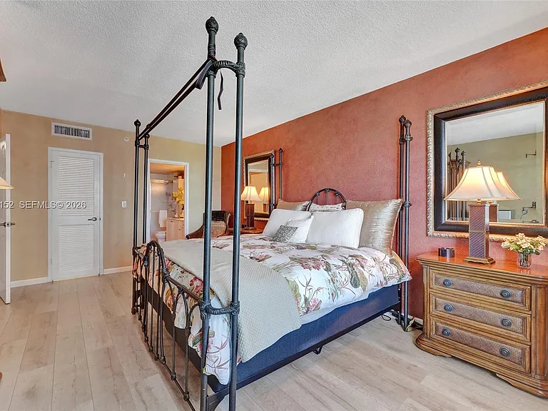 2501 S Ocean Dr #1510 — Photo 28
