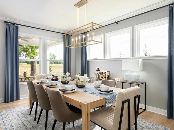 The Magnolia - Dining