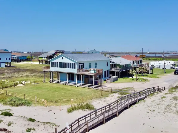 101 Saltgrass Ave, Surfside Beach, TX 77541