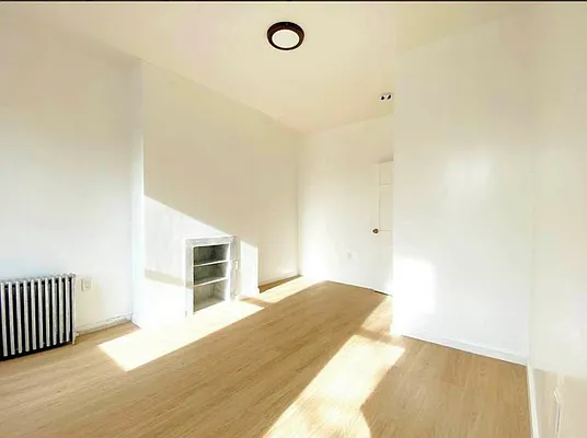 Rented by Corcoran | media 35