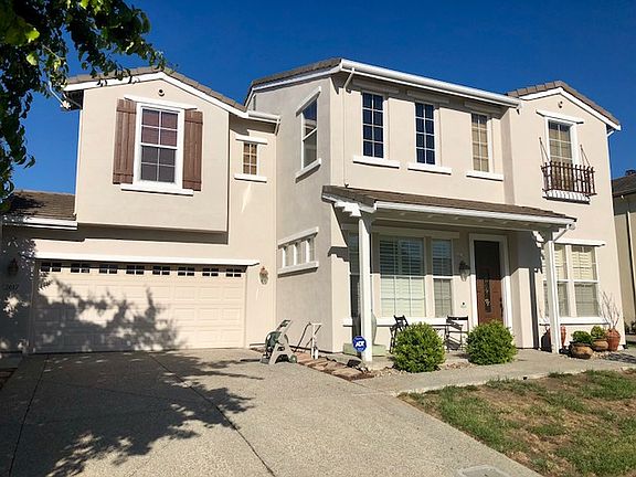 2nd image of 2617 Serenata Way