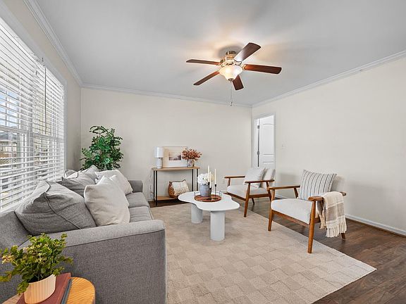 4th image of 203 Bonterra Pl