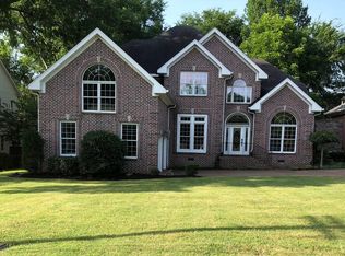 1121B Biltmore Dr, Nashville, TN 37204