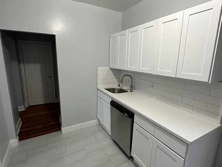 6412 - Golden Crest 6412 Park Avenue, LLC — Photo 23