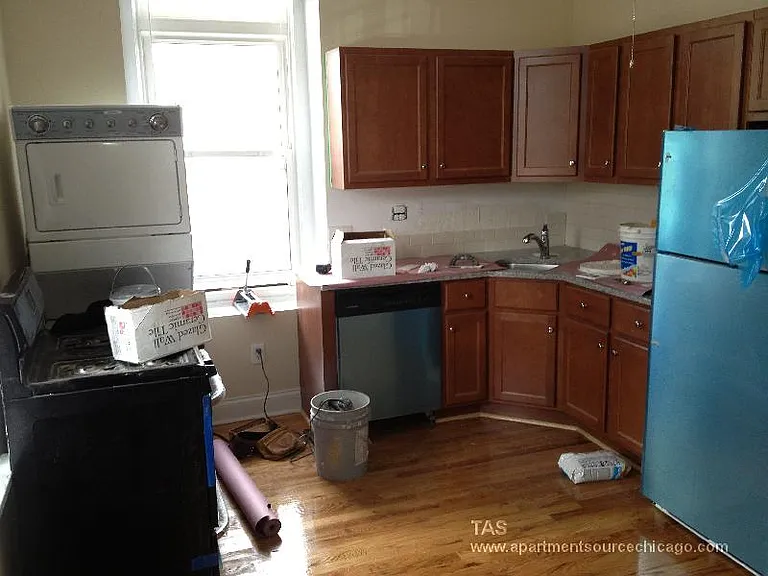 3358 N Sheffield Ave #3 — Photo 3