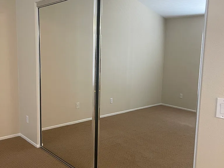 20450 Herbshey Cir — Photo 31