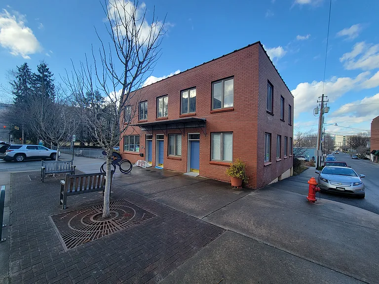 62 Church St — Photo 2