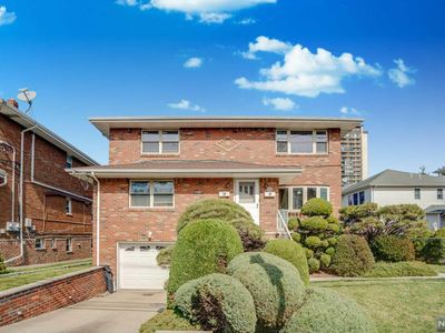407 North Ave, Fort Lee, NJ, 07024