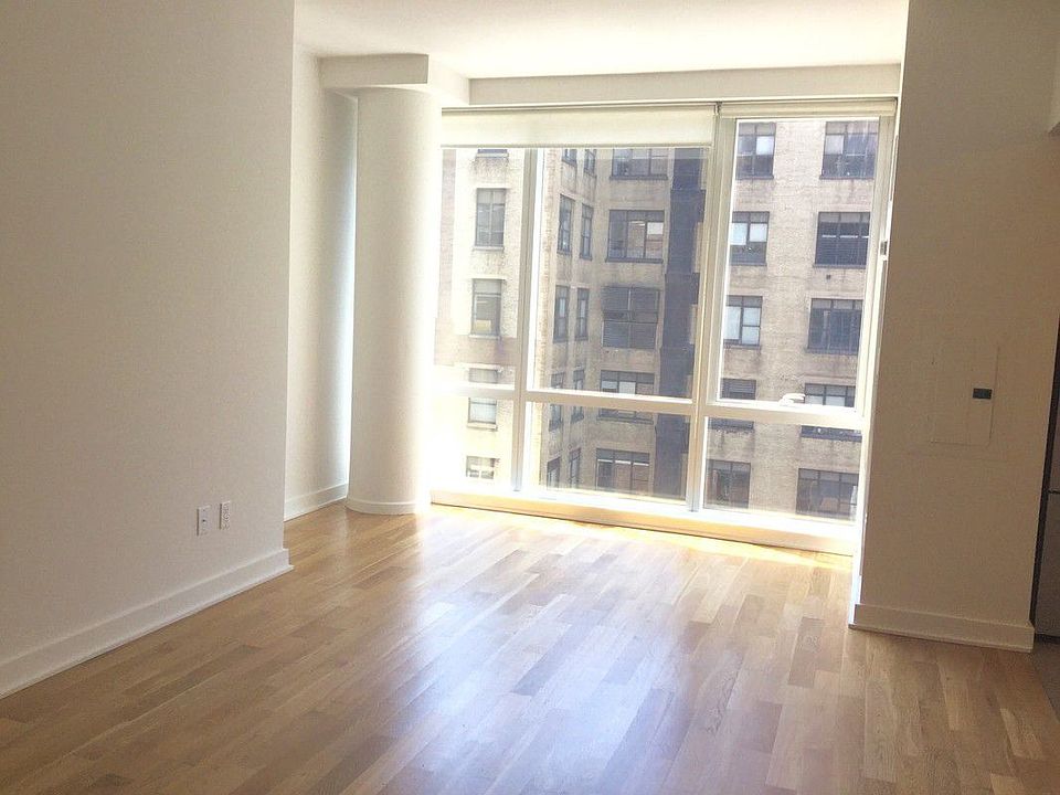 1st image of 885 6th Ave APT 19A