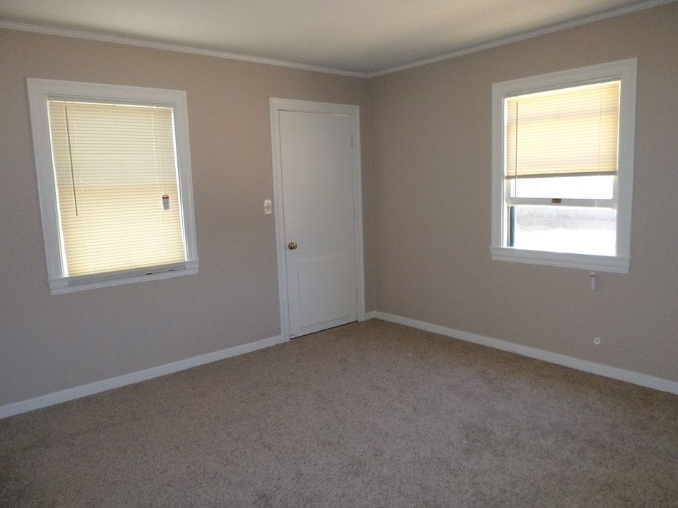 1st image of 544 Madison St #B