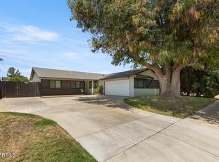 2921 Royal Ave, Simi Valley, CA 93065