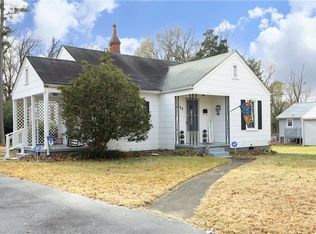 434 Ward St, Graham, NC 27253