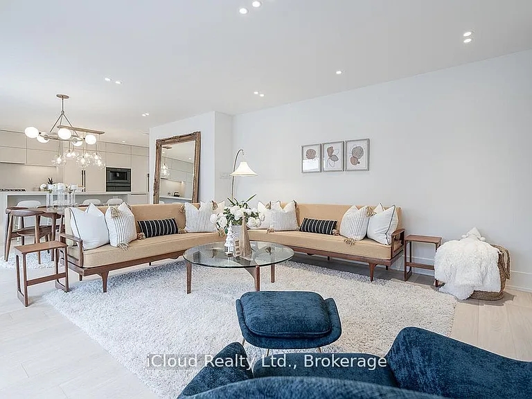 5389 Kindos St — Photo 20