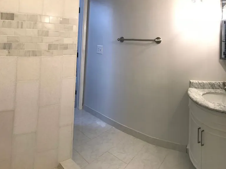 310 S Main St — Photo 14