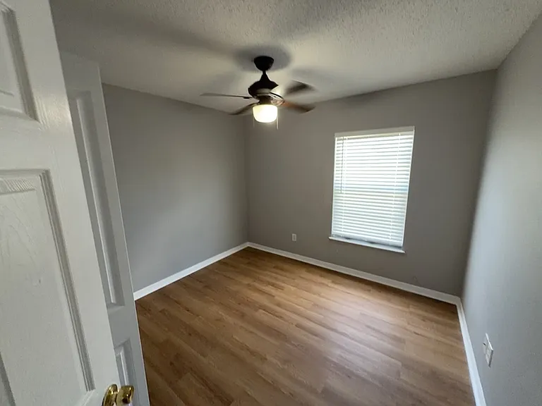502 San Gabriel Ct — Photo 8