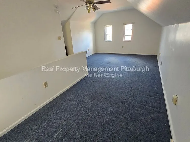 4744 Lougean Ave — Photo 15