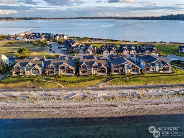 9421 Turnstone Lane, Blaine, WA 98230