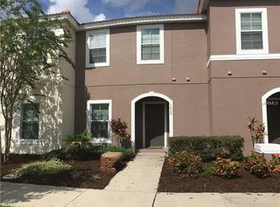 1030 Las Fuentes Dr, Kissimmee, FL 34746