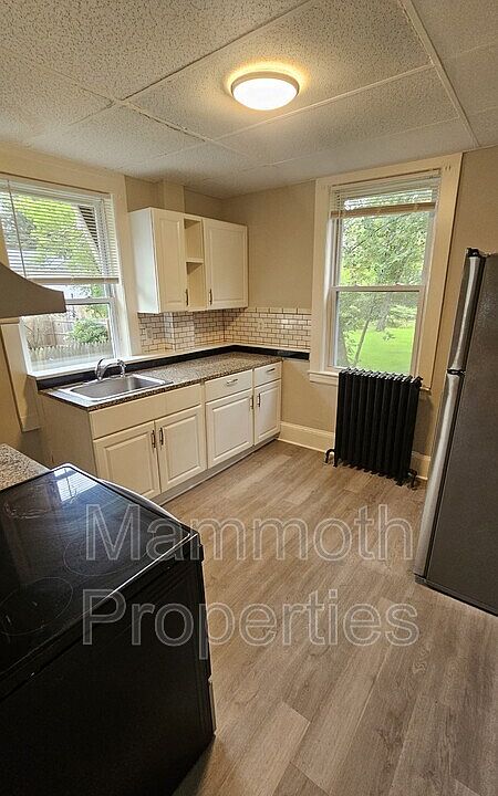 2nd image of 11 Worster St #7