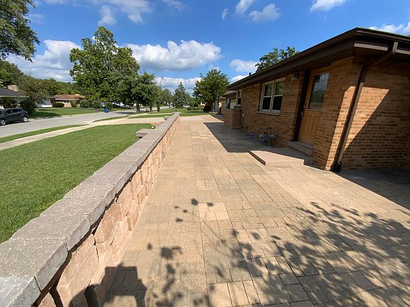 4th image of 378 Oakwood Dr