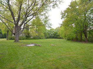 5513 Middletown Rd E, New Middletown, OH 44442