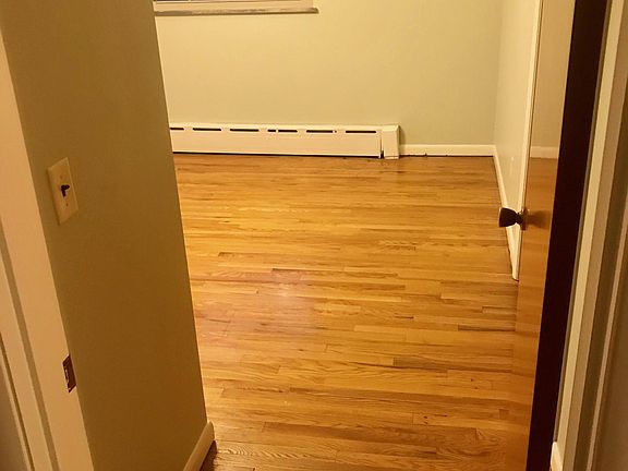 4th image of 3132 Portsmouth Ave APT 2