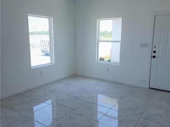 3rd image of 1006 Woodson Ave