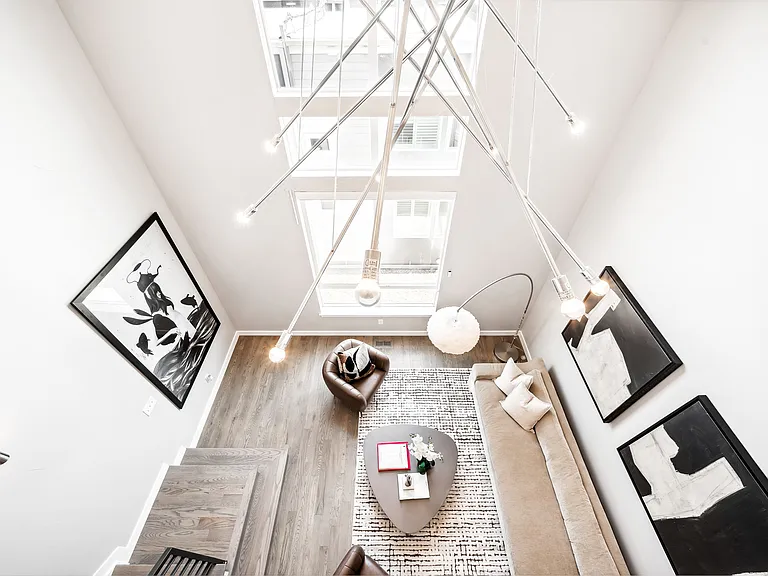 1555 W 43rd Ave — Photo 9