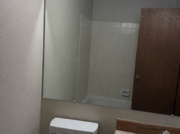 7232 Foxridge Cir APT A