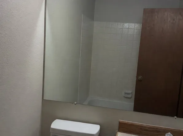 7232 Foxridge Cir APT A, Anchorage, AK 99518