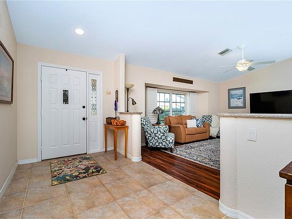3rd image of 2830 Don Quixote Dr