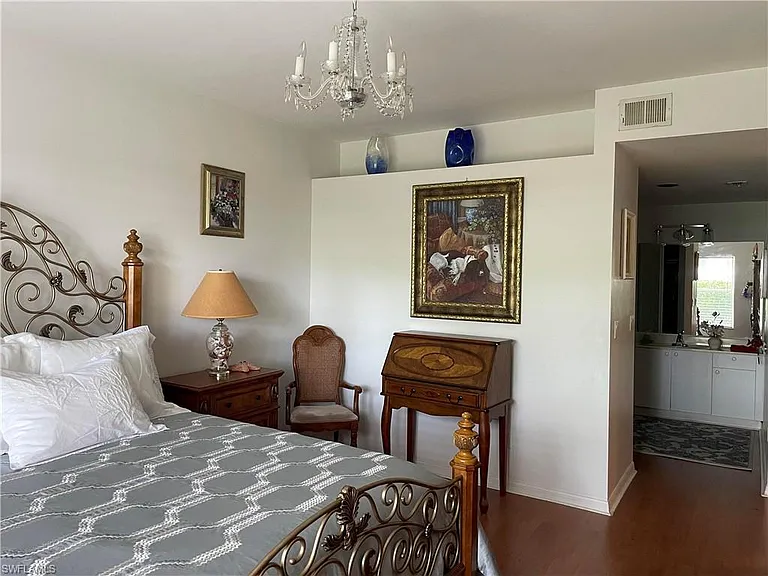 685 Windsor Sq #101 — Photo 20