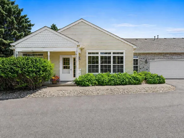 3080 Timberwood Trl #35, Saint Paul, MN 55121