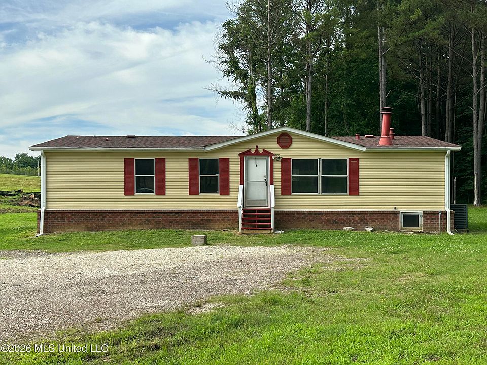 1st image of 552 Bennett Cir