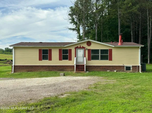 552 Bennett Cir, Byhalia, MS 38611