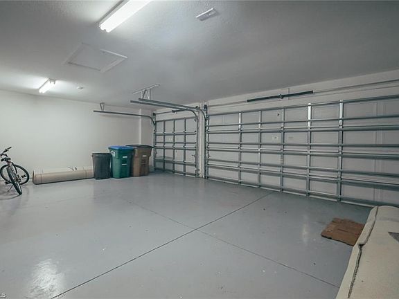 5th image of 3013 Lake Butler Ct