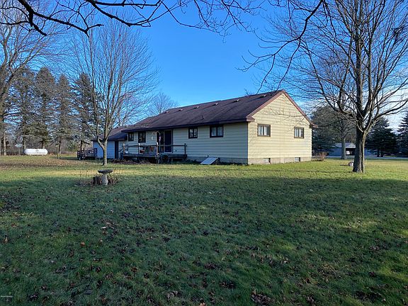 3rd image of 11383 S Willow Ave
