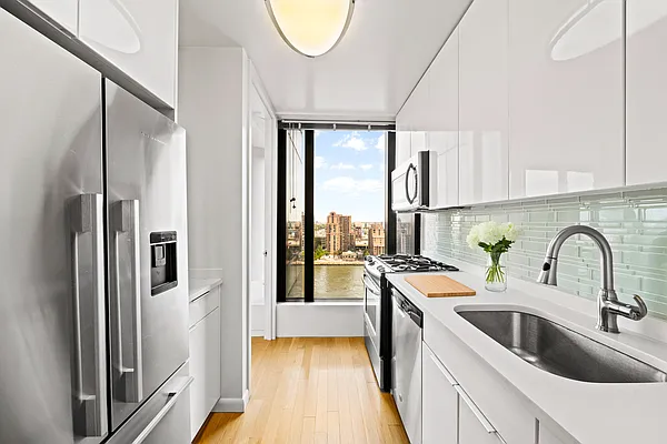 Rented by Vector New York, LLC | media 2