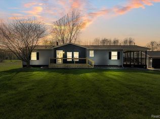 1160 S Van Vleet Rd, Swartz Creek, MI 48473