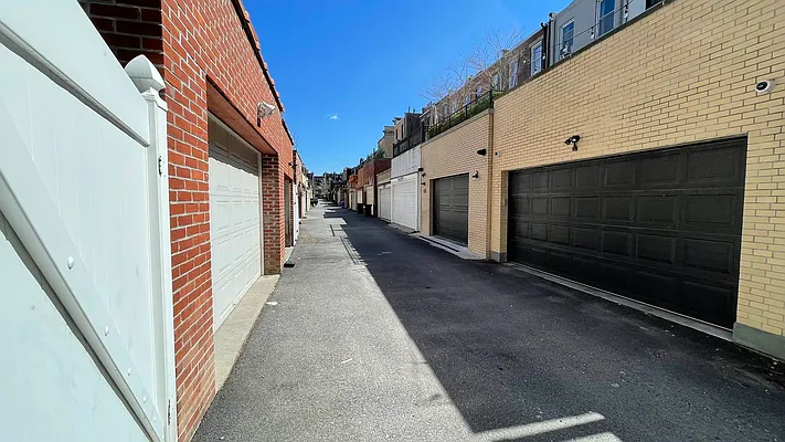 Rented by Strivers Management Group Corp (Brokerage) | media 3