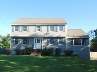 240 Davis Rd, Bedford, MA 01730