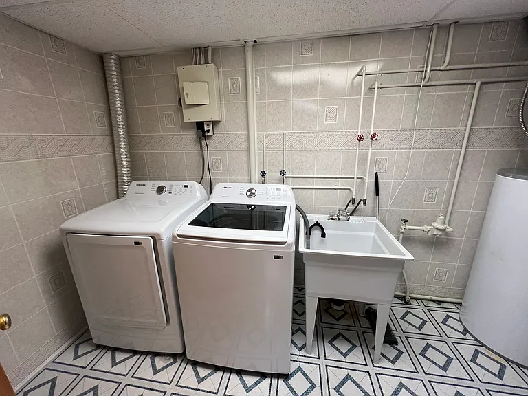610 Dade Ln #610 — Photo 25