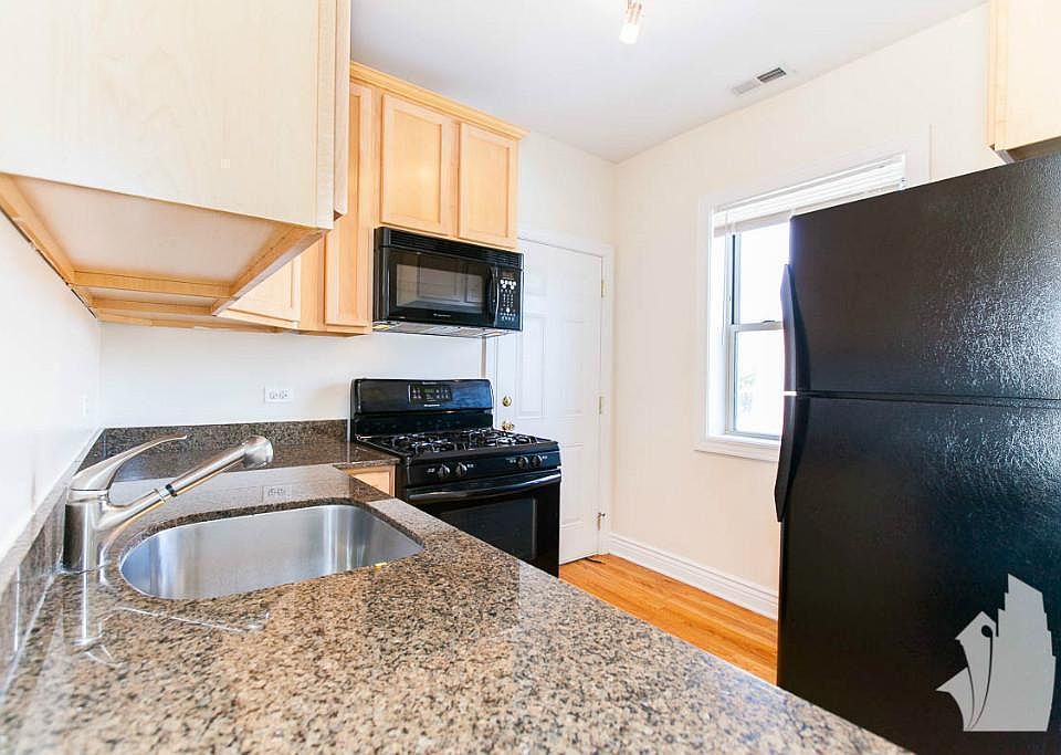 1st image of 1212 W Waveland Ave #1JC