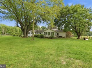 1453 E Denneys Rd, Dover, DE 19901