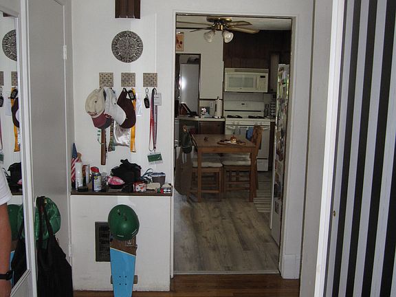 2nd image of 82 Chandler St #1