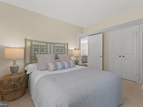 5th image of 521 Bashford Ln APT 1