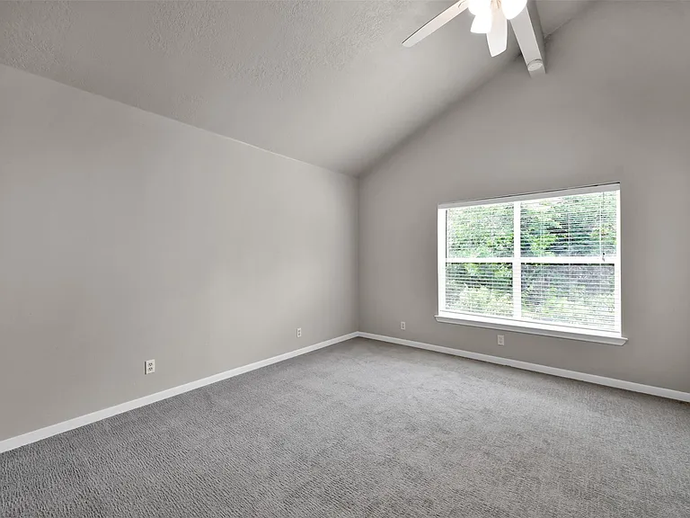 100 Harbour Town Dr — Photo 22