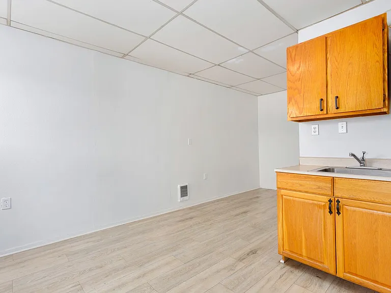 5420 S Tacoma Way — Photo 5