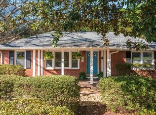 281 Woodview Ln SE, Smyrna, GA 30082