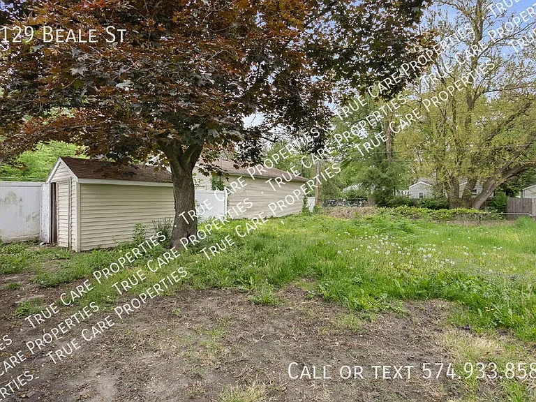 1129 Beale St — Photo 30